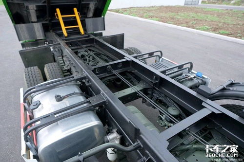 解放青汽JK6自卸車上市 9.2噸底盤自重，泥地打樁機實力登場